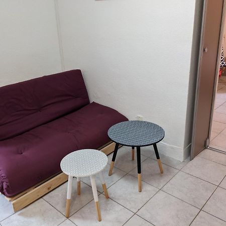 Au Petit Marcadal **Sanctuaires, Hopital, Gare** Lourdes Exterior photo